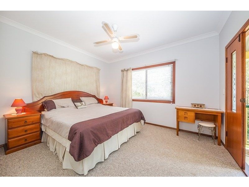 271 Beachmere Road, Beachmere QLD 4510