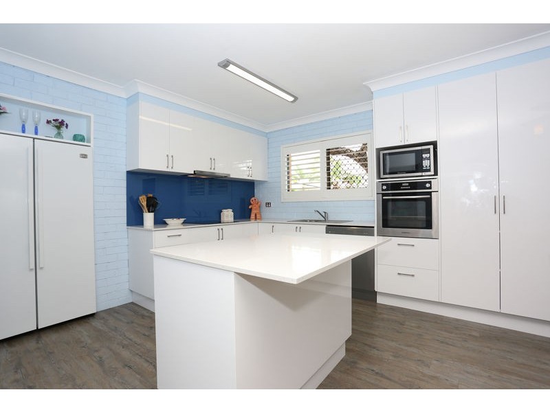 2/106 Boyd St, Woorim QLD 4507