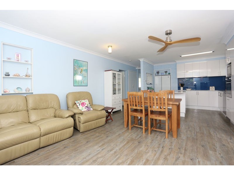 2/106 Boyd St, Woorim QLD 4507