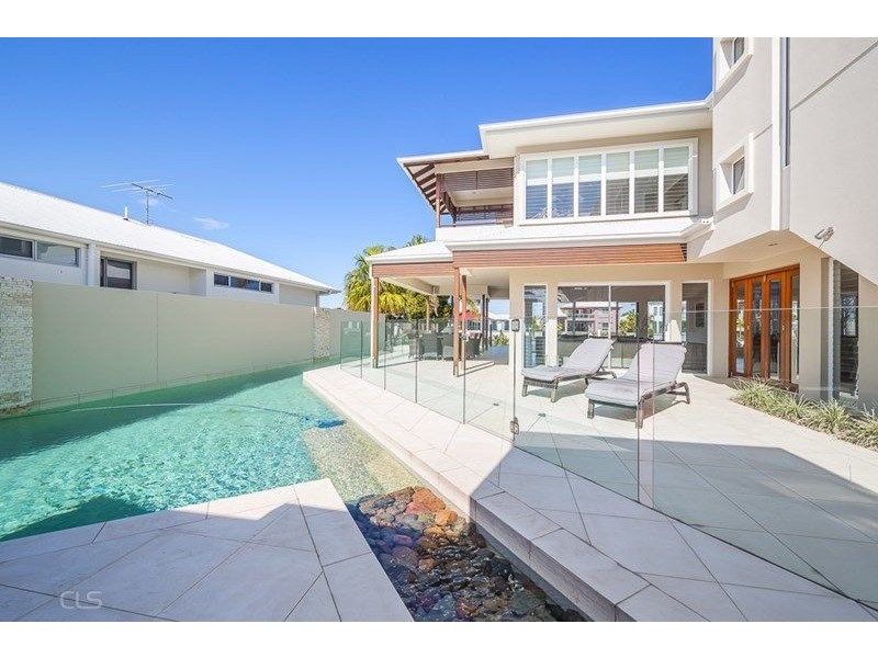 45 North Point, Banksia Beach QLD 4507