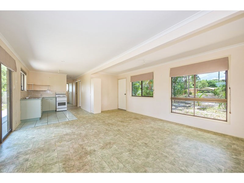 675 Bestmann Road, Ningi QLD 4511