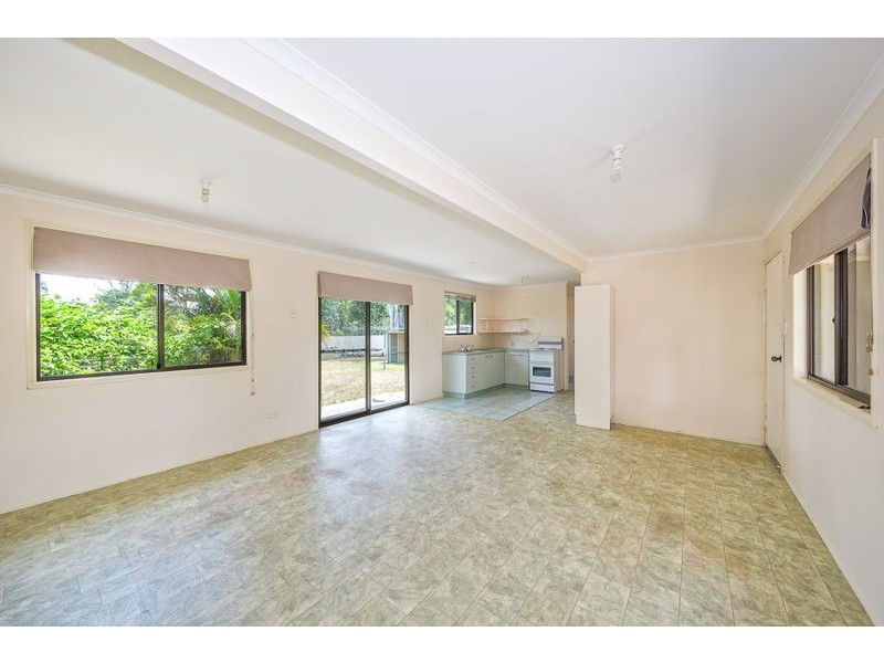 675 Bestmann Road, Ningi QLD 4511