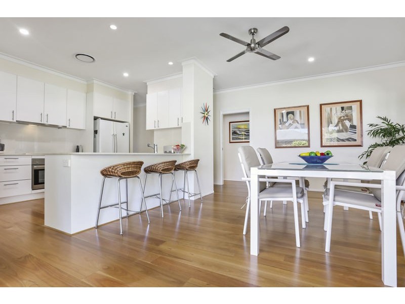 103 Cosmos Avenue, Banksia Beach QLD 4507