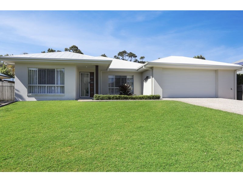 103 Cosmos Avenue, Banksia Beach QLD 4507