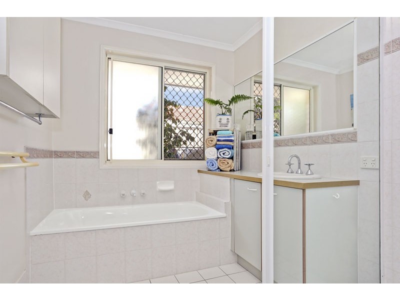 4/21 Second Avenue, Bongaree QLD 4507