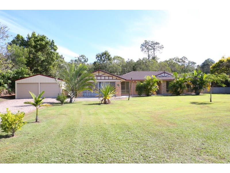 54-56 Bernborough Way, Ningi QLD 4511