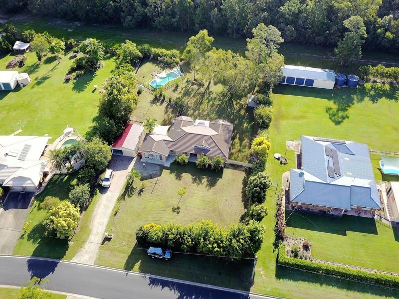54-56 Bernborough Way, Ningi QLD 4511