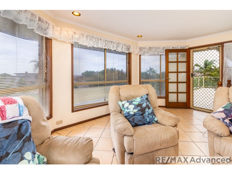 102 Bestmann Road, Sandstone Point QLD 4511