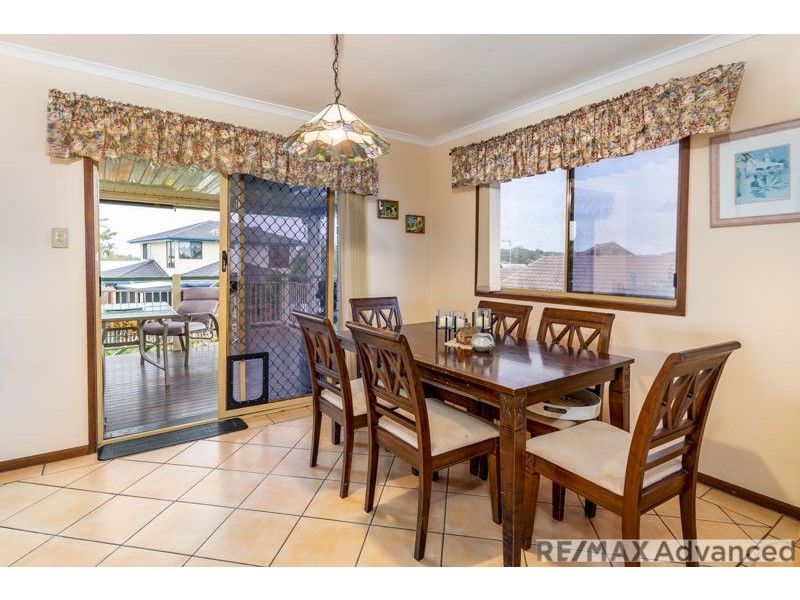 102 Bestmann Road, Sandstone Point QLD 4511