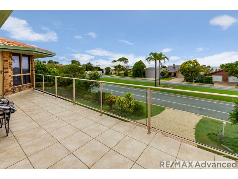 102 Bestmann Road, Sandstone Point QLD 4511