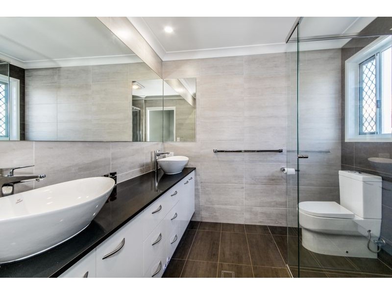 14 Honeymyrtle Street, Banksia Beach QLD 4507