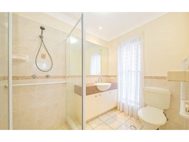 8 Yellowfin Place, Banksia Beach QLD 4507