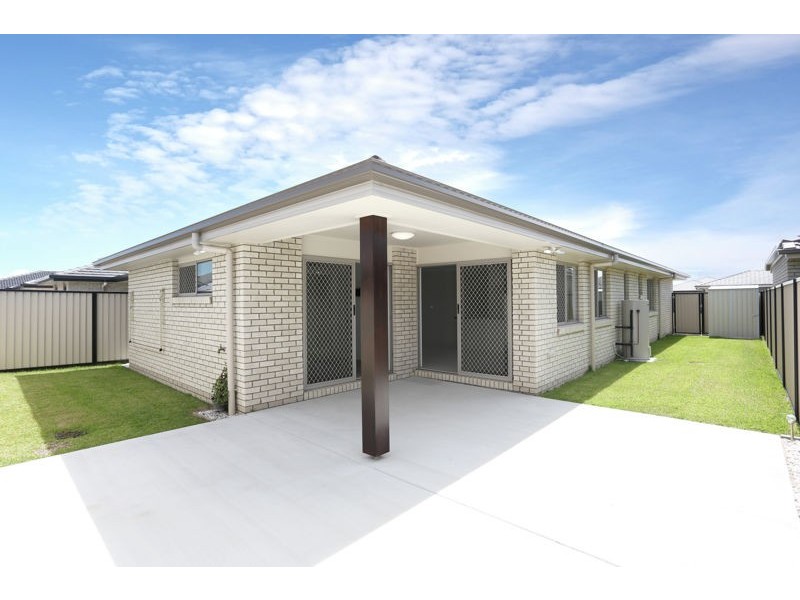 40 Lungfish Circuit, Bongaree QLD 4507