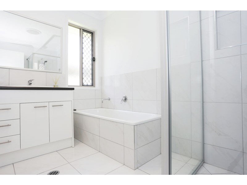 40 Lungfish Circuit, Bongaree QLD 4507