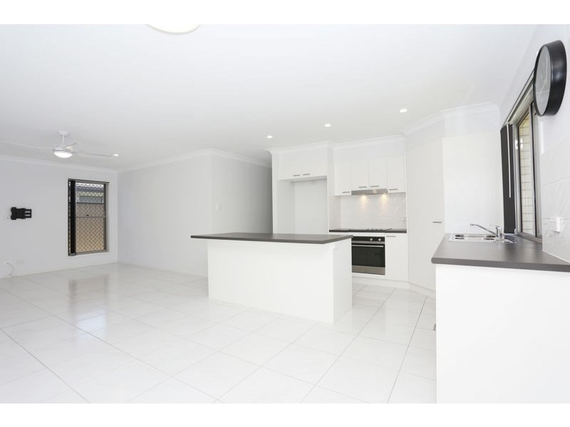 40 Lungfish Circuit, Bongaree QLD 4507