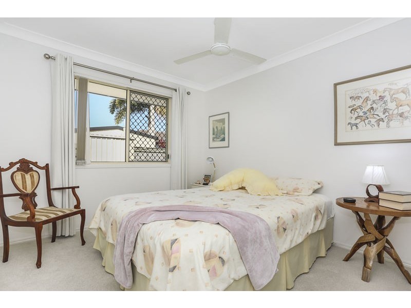 8 Cronulla Place, Sandstone Point QLD 4511