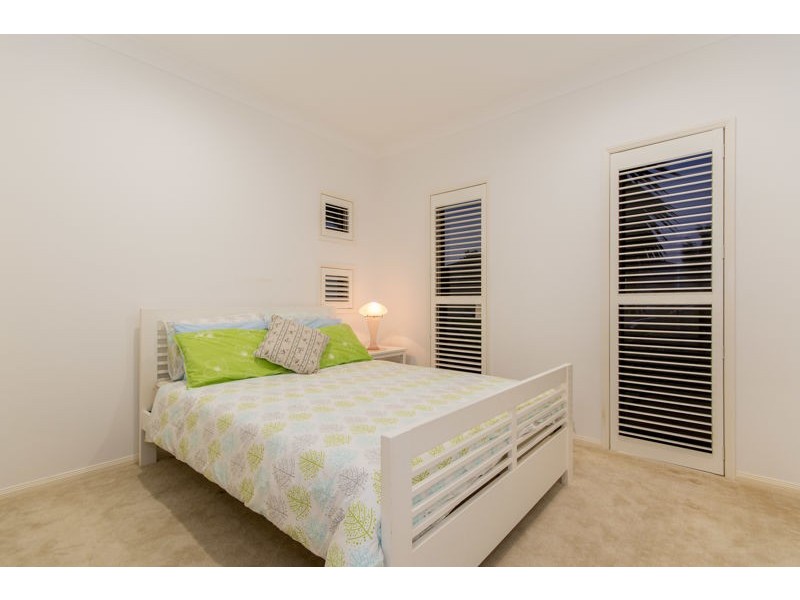 7 Vanillalily Close, Banksia Beach QLD 4507