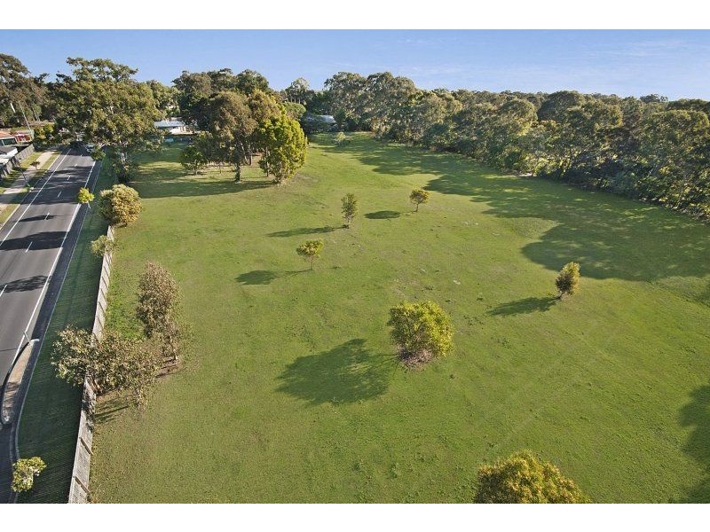 322-328 Bestmann Road, Godwin Beach QLD 4511