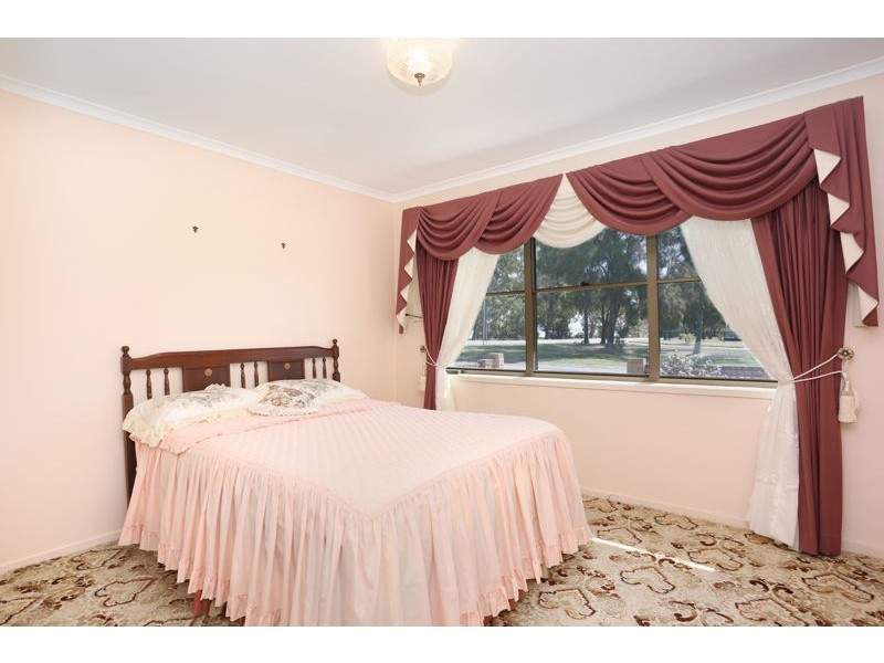 17 Whitby Court, Banksia Beach QLD 4507