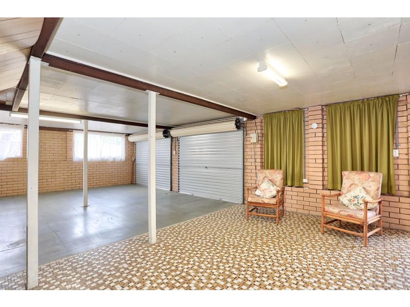 16 Avon Avenue, Banksia Beach QLD 4507