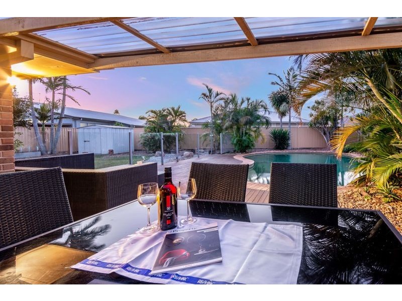 115 Endeavour Drive, Banksia Beach QLD 4507