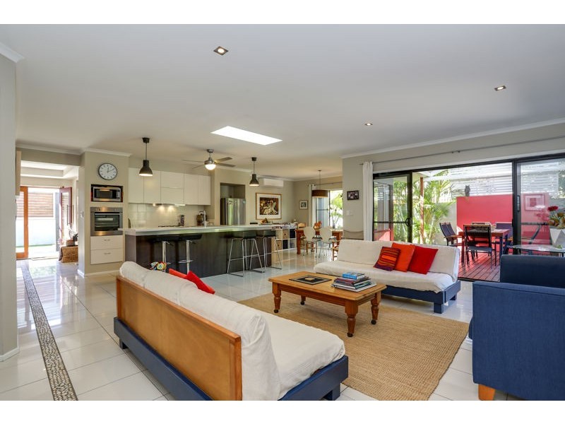 30 Curlew Street, Woorim QLD 4507