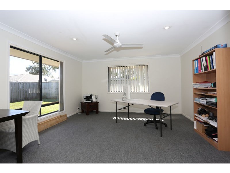 36 Sandheath Place, Ningi QLD 4511