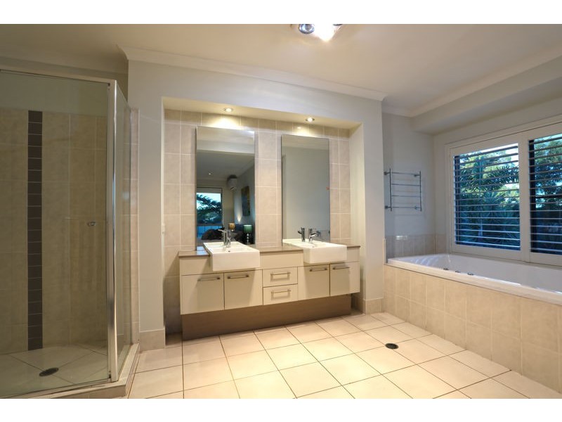 14 Muldoon Place, Ningi QLD 4511
