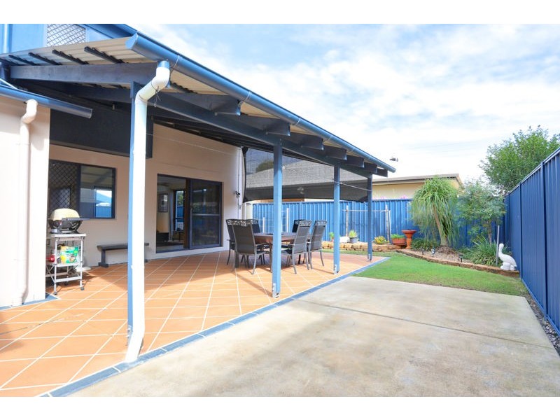 4 Hutchinson Street, Woorim QLD 4507