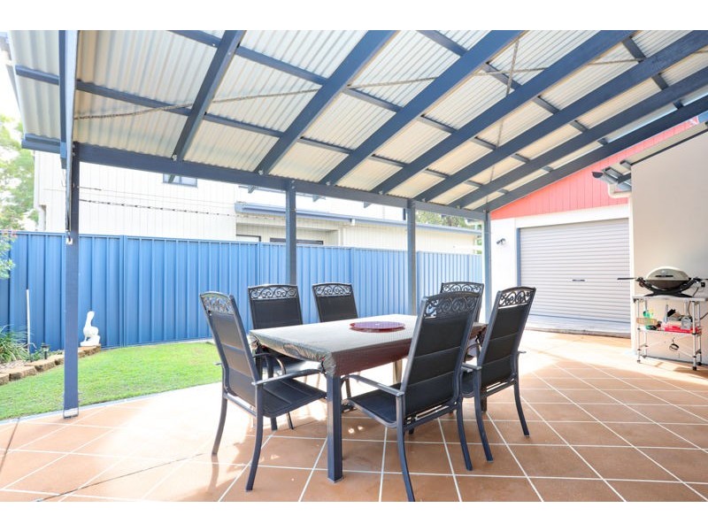4 Hutchinson Street, Woorim QLD 4507