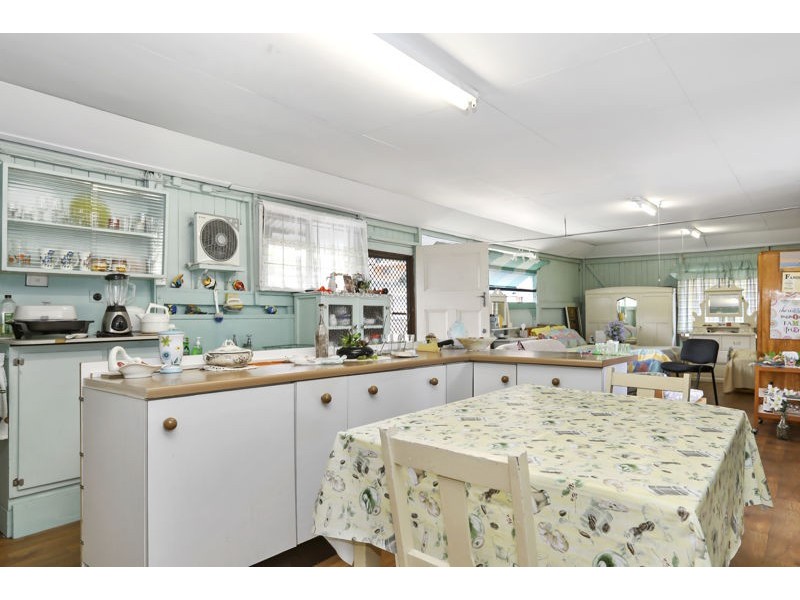 9 Ferguson Ave, Bongaree QLD 4507