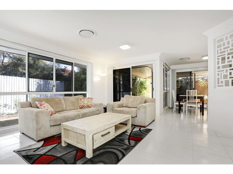 202 Endeavour Drive, Banksia Beach QLD 4507