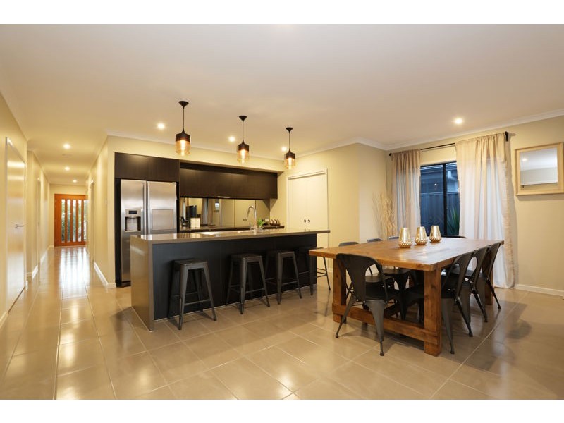 92 Foxtail Crescent, Banksia Beach QLD 4507