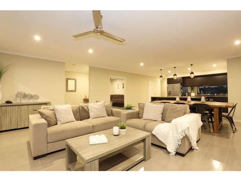 92 Foxtail Crescent, Banksia Beach QLD 4507