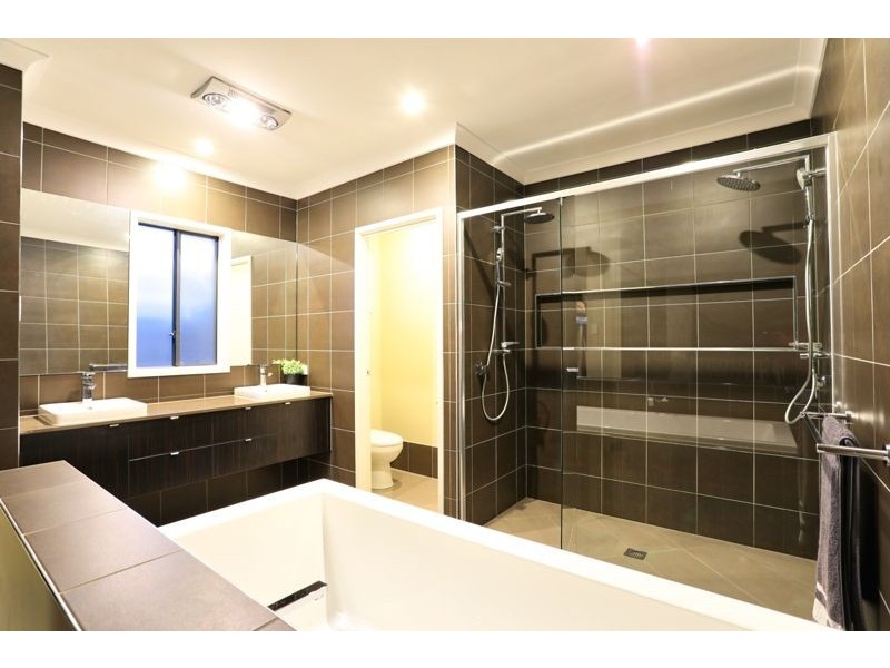 92 Foxtail Crescent, Banksia Beach QLD 4507