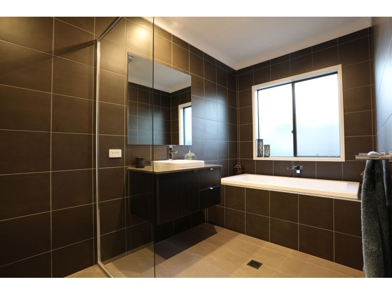92 Foxtail Crescent, Banksia Beach QLD 4507