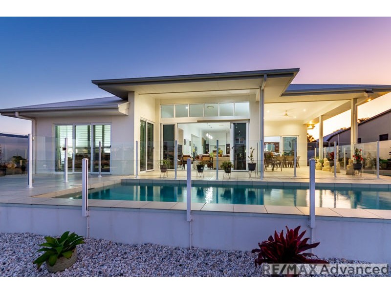 135 Marina Boulevard, Banksia Beach QLD 4507