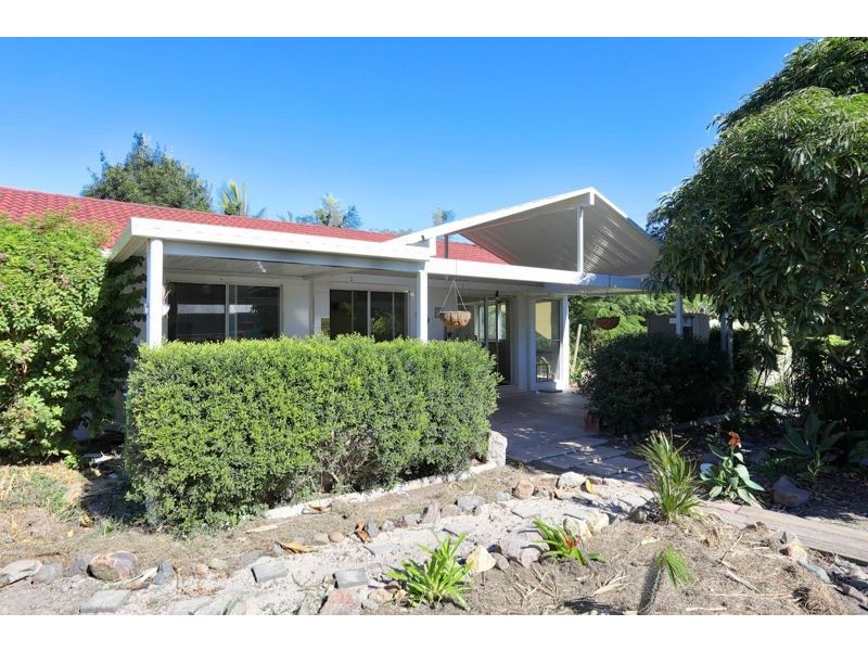 76 Aylward Road, Ningi QLD 4511
