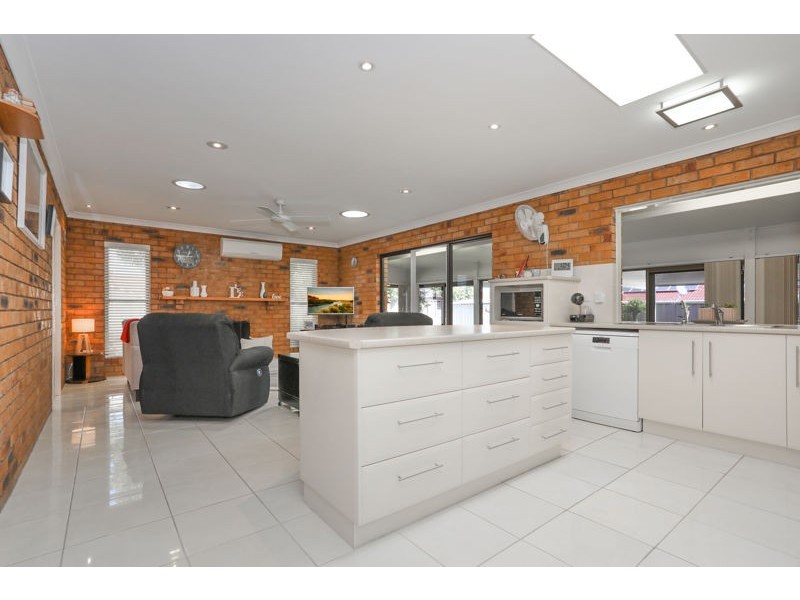 19 Camellia Drive, Bongaree QLD 4507