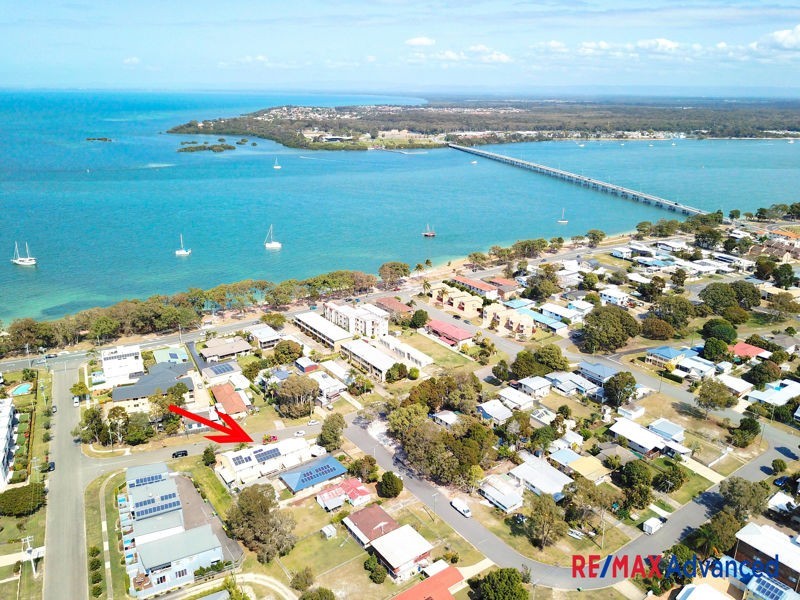 2/5 Winston Drive, Bongaree QLD 4507