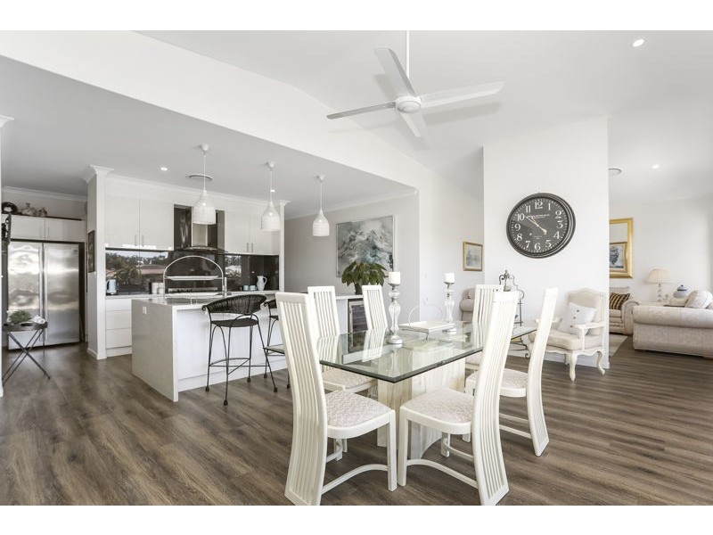 85 Pentas Drive, Bongaree QLD 4507