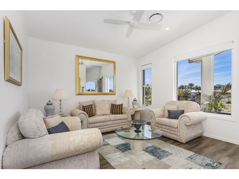 85 Pentas Drive, Bongaree QLD 4507