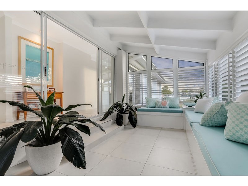 61 Phoenix Avenue, Bongaree QLD 4507