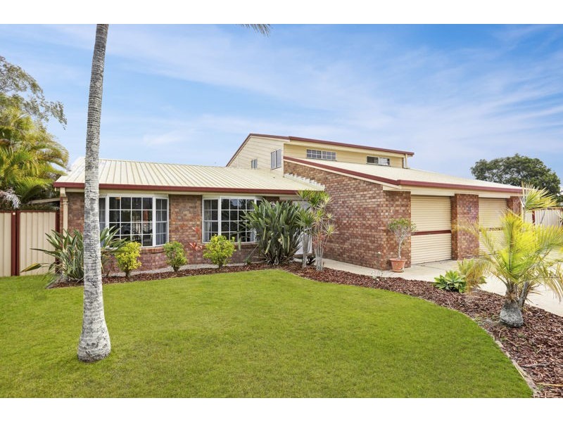 4 Castaway Court, Banksia Beach QLD 4507