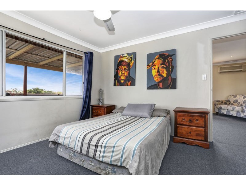 4 Castaway Court, Banksia Beach QLD 4507