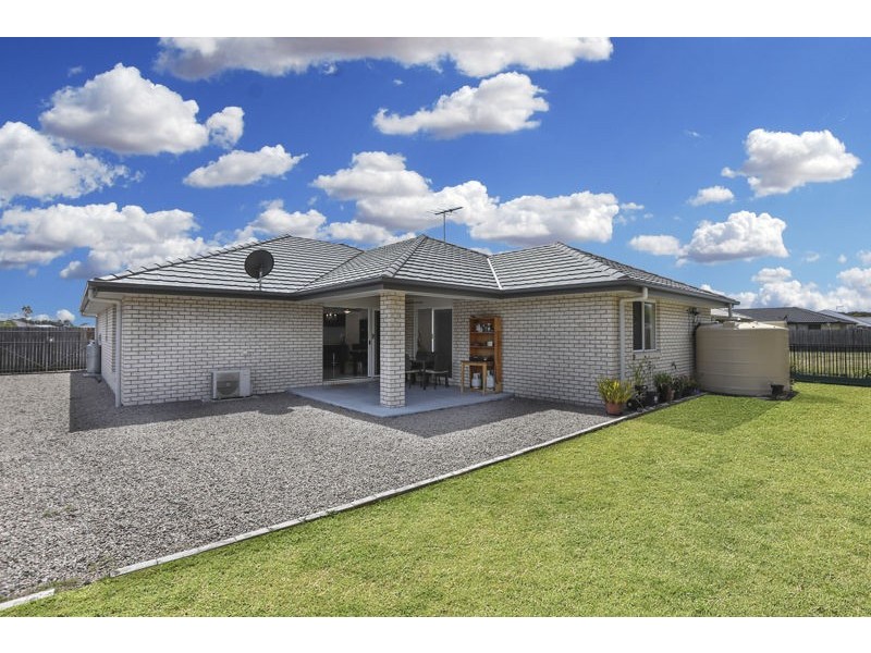 37 Grice Crescent, Ningi QLD 4511