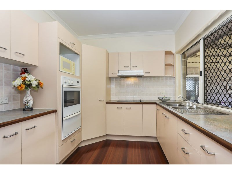 50 Carpenter Way, Sandstone Point QLD 4511