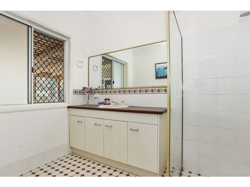 50 Carpenter Way, Sandstone Point QLD 4511