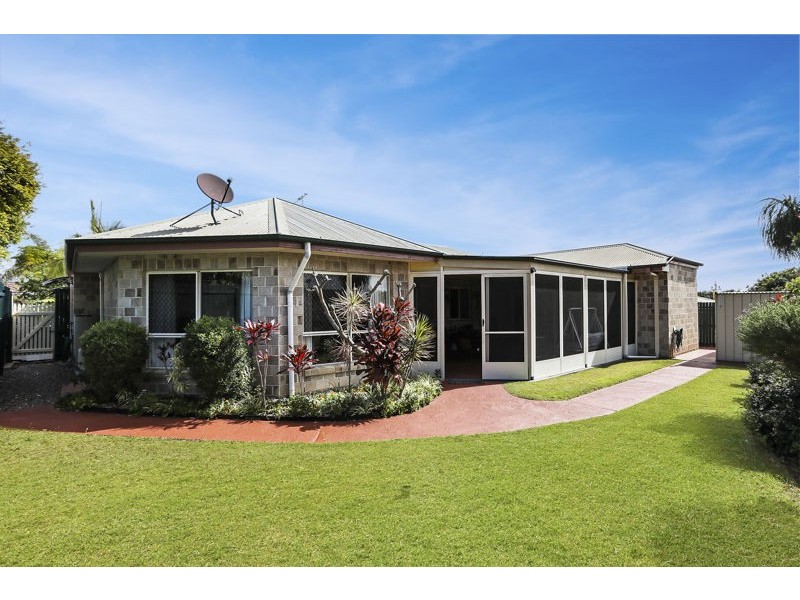 50 Carpenter Way, Sandstone Point QLD 4511