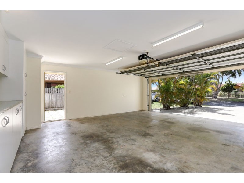 21 Norrland Crescent, Banksia Beach QLD 4507